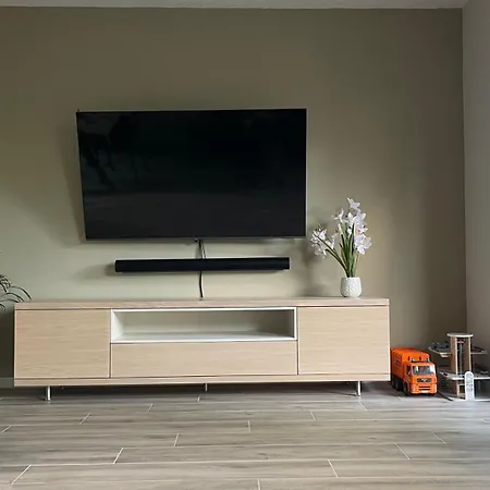 A Whole Family Expat House With Ac, Garden, Close To Efteling Tilburg