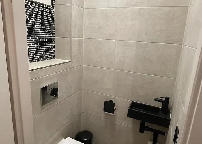 A Whole Family Expat House With Ac, Garden, Close To Efteling Appartement