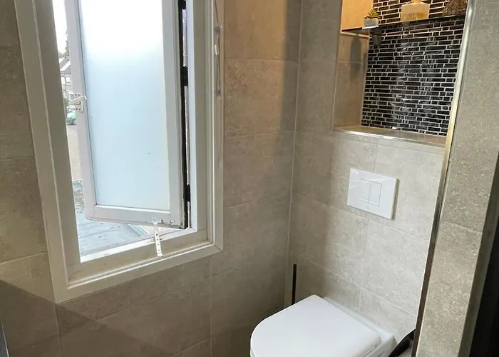 Appartement A Whole Family Expat House With Ac, Garden, Close To Efteling